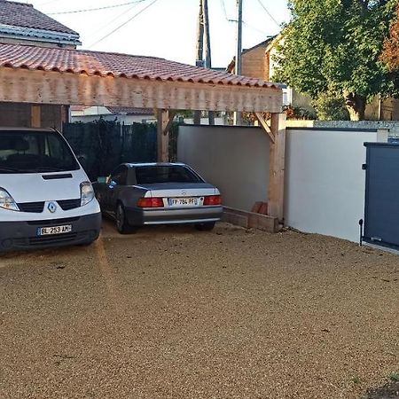 Biard Maison Proche Centre Ville מראה חיצוני תמונה